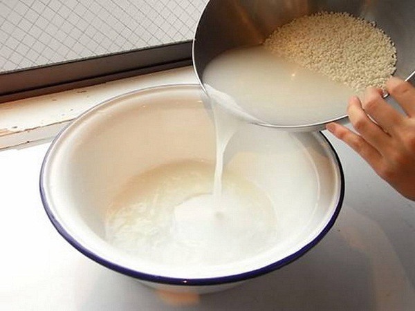 Đánh gỉ sét bằng nước vo gạo