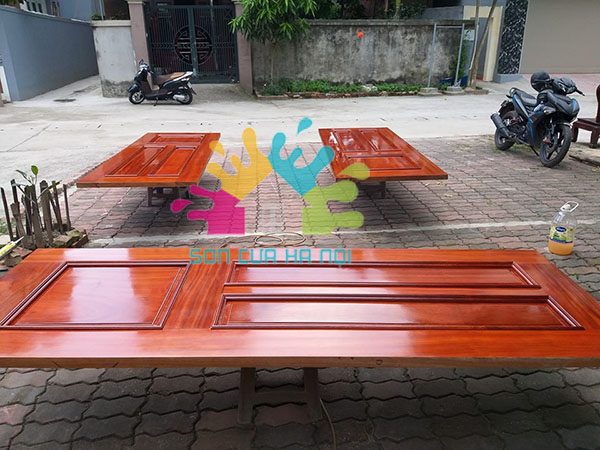 Thợ sơn pu bóng đồ gỗ giá rẻ tại Hà Nội