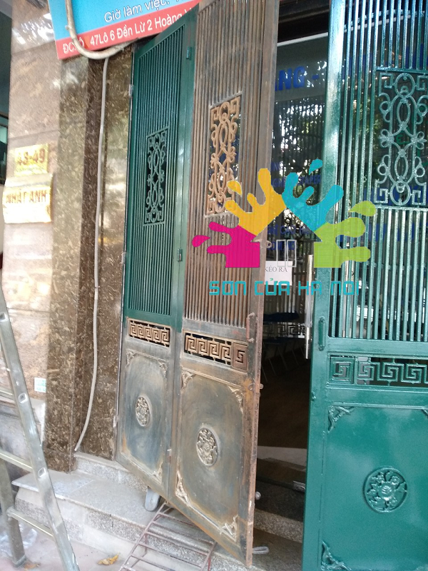 Thợ sơn cửa gỗ, cửa sắt giá rẻ tại Cổ Nhuế, quận Bắc Từ Liêm, Hà Nội