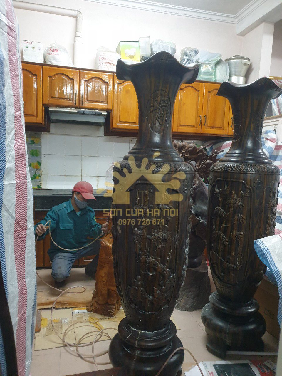 Thợ sơn PU lục bình gỗ, tượng gỗ giá rẻ tại Hà Nội